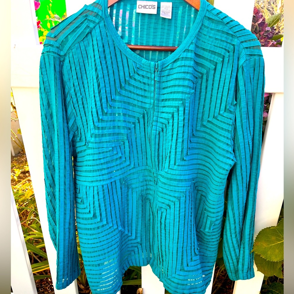 Chicos light sheer shirt jacket zip up turquoise stylish and comfortable size 3